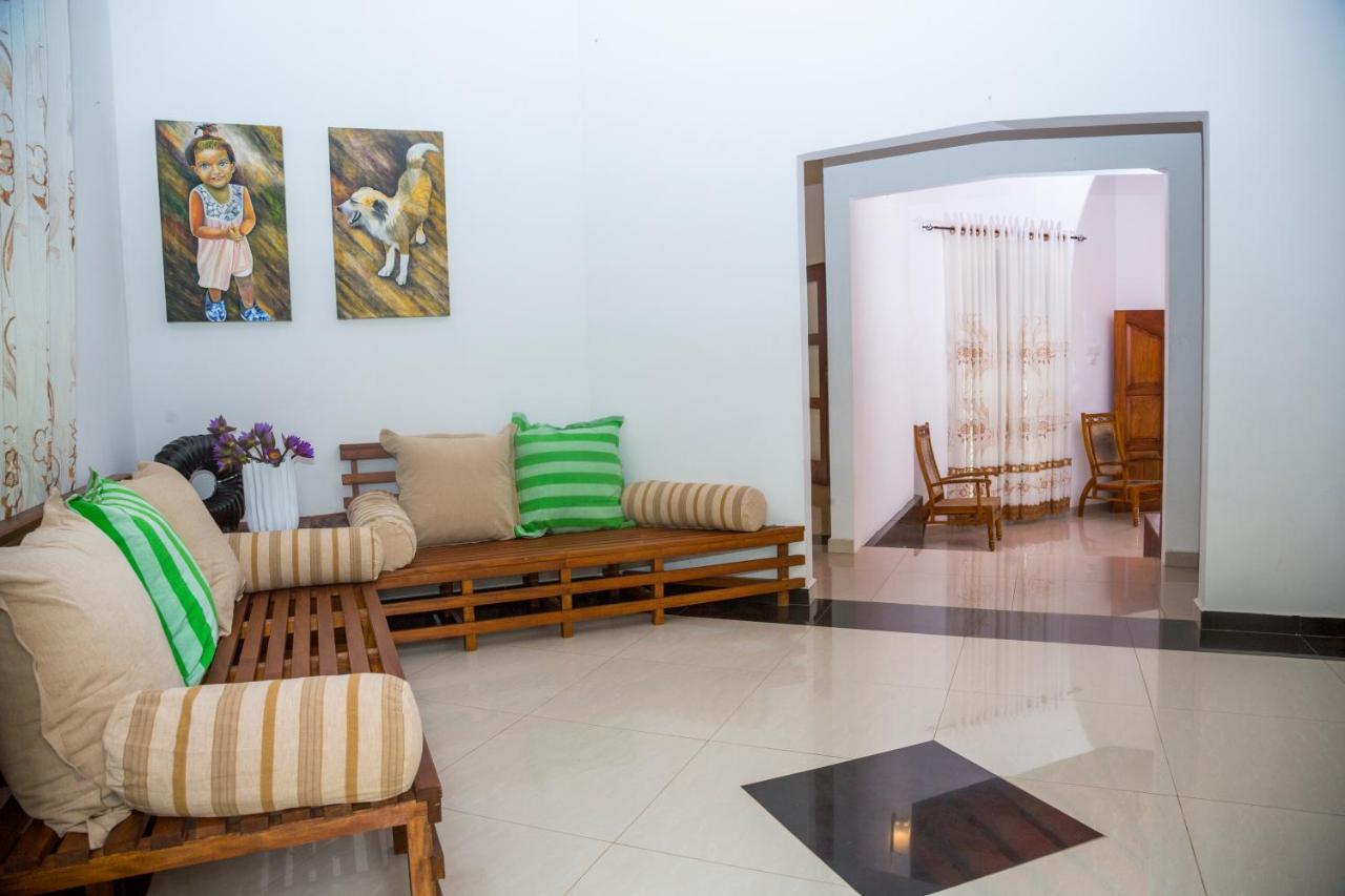 Villa Kumana - Unawatuna Galle Exterior foto